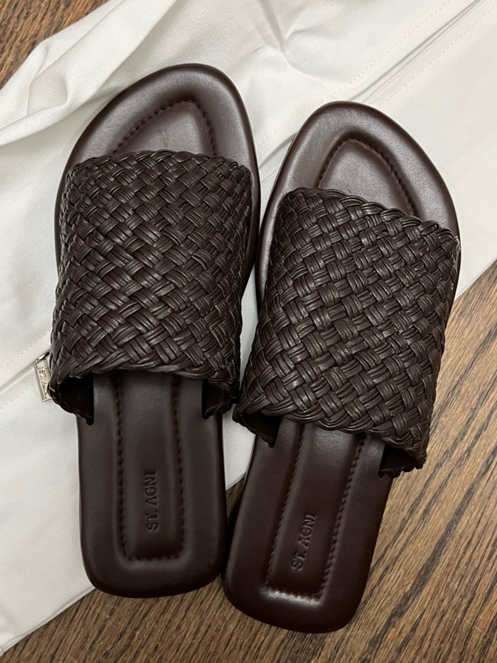 St. Agni Woven Minial Slide NWT